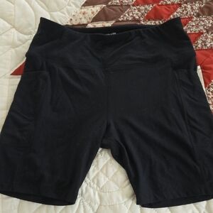 Women's Black Wool Blend Blend WOOL& Shorts